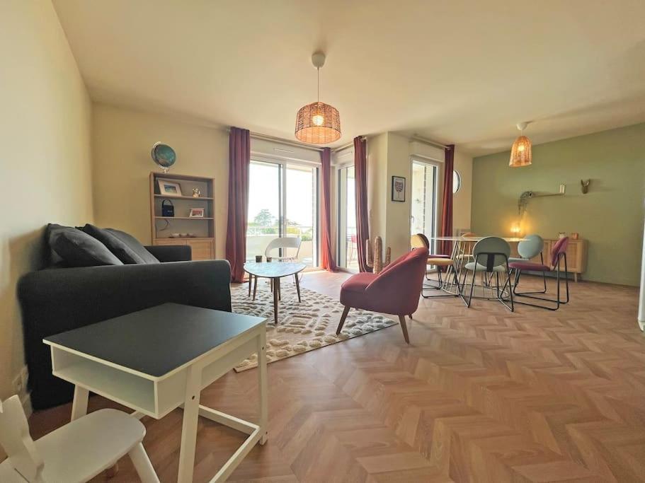 Magnifique Vue Iles Et Ocean-seaside- Apartment Chatelaillon-Plage